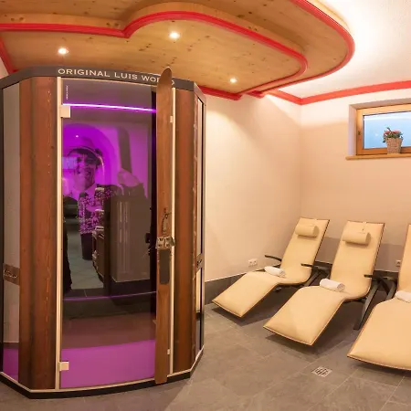 Penzion Rosenhuegel 3*