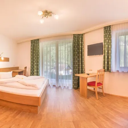 Guest house Rosenhuegel Neustift im Stubaital