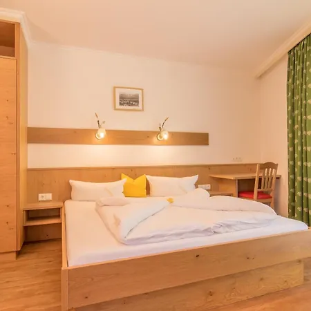 Rosenhuegel Guest house