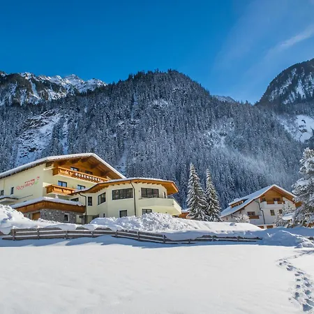 Rosenhuegel Guest house 3*