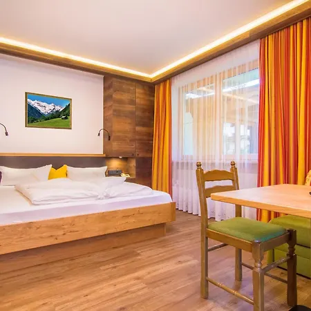 Rosenhuegel Guest house Neustift im Stubaital