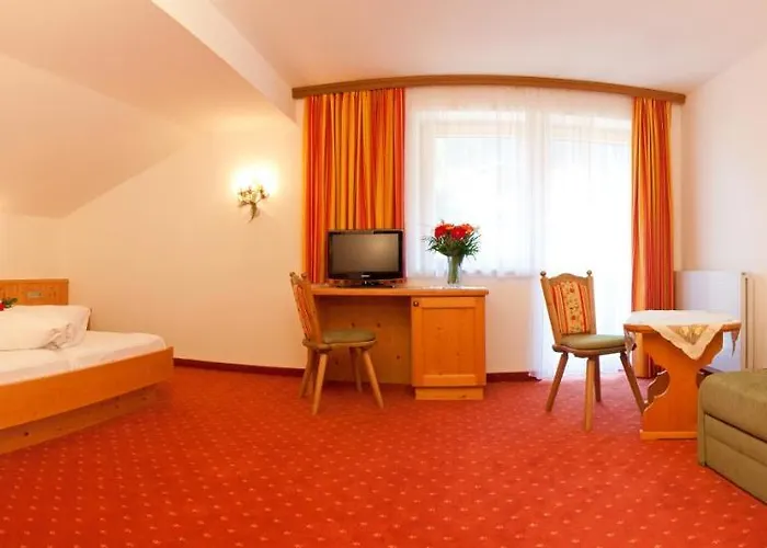 Rosenhuegel Нойштифт-им-Штубайталь