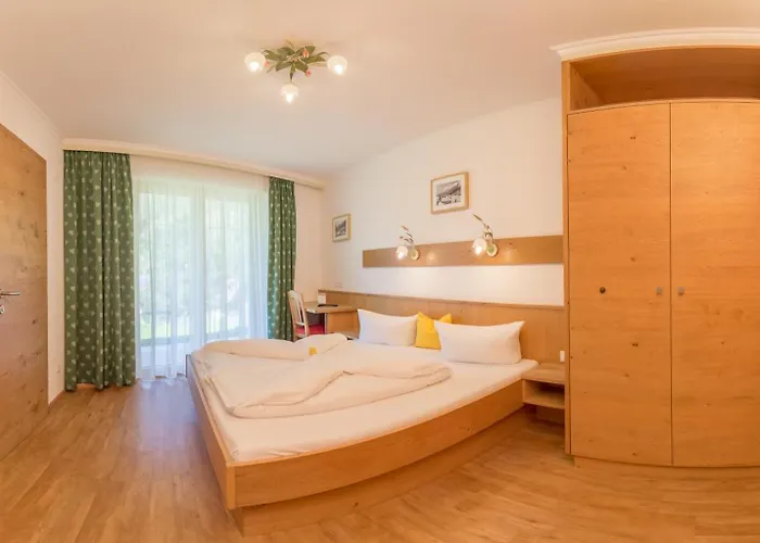 Rosenhuegel 3* Нойштифт-им-Штубайталь