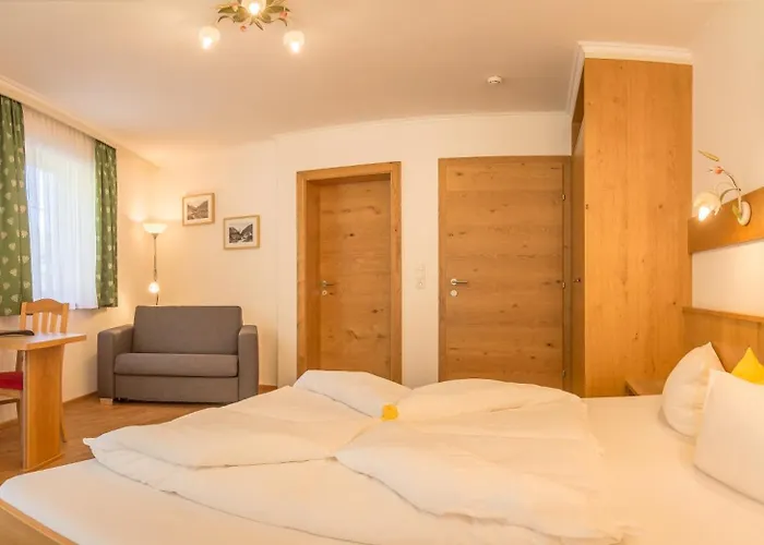 Rosenhuegel 3* Нойштифт-им-Штубайталь