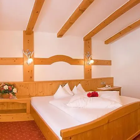 Pensión Rosenhügel Neustift im Stubaital