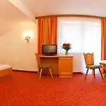 Rosenhuegel Neustift im Stubaital